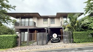 biệt thự song lập , full nội thất rivera 1 , 10m x 15m, sổ hồng . giá 9,2 tỷ