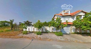 siêu phẩm rẻ nhất thạnh mỹ lợi biệt thự mặt tiền đường nguyễn văn kỉnh quận 2. dt 30x20m giá 66 tỷ