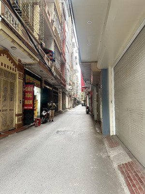 bán gấp-nhà đống đa - dt40m x 6t-thang máy-ngõ thông-hiếm trong phân khúc.