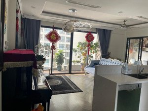 cho thuê nhanh căn hộ 3n2vs tại vinhomes d''capitale giá 25tr/tháng