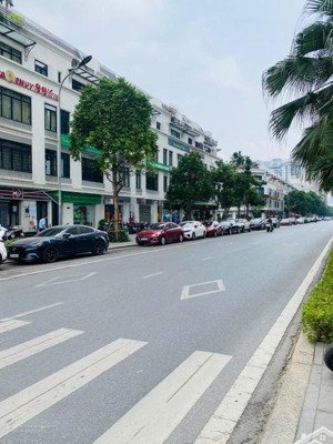 bán gấp biệt thự ecomony an khánh, hà nội giá chỉ 14 tỷ lh 