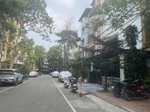 chủ cần bán phân lô bộ giáo dục - trần đại nghĩa 84 m , 5 tầng giá 29 tỷ