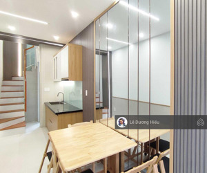 (video 100%)chính chủ. nhà mới & đẹp 3 tầng 2025, 2 ngủ, 3 vệ sinh. hẻm 4m, hỗ trợ bank 2 tỷ