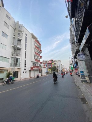 bán toà nhà 2mt đường hoàng việt, q.tân bình (dt: 5x20m) hđt 85 triệu/tháng - giá bán 27 tỷ tl