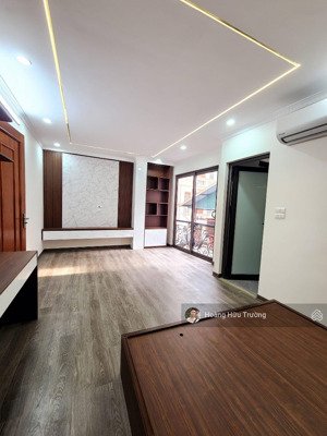 bán nhà phố hoàng hoa thám - vĩnh phúc dt 50m2 6 tầng thang máy - full nội thất ở ngay