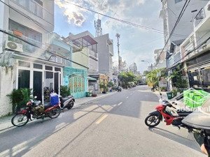 nhà cấp 4 đường số tân thuận quận 7 3.5x19m giá chỉ 10.7 tỷ