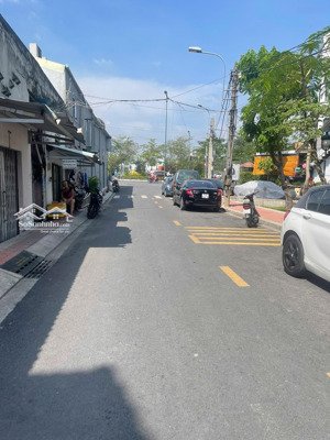 bán lô góc khu bên sông hiệp bình chánh cách phạm văn đồng 20m 370m2 giá 35 tỷ (tl thêm) bao sổ