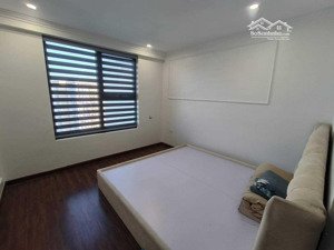 bán nhanh căn 2 phòng ngủ, 69m2 giá 6 tỷ, full nội thất đẹp ở ngay, định công, 