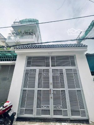 bán nhà cấp 4 mới xây - 100m2 - vài bửa ra hxt - phạm văn bạch - nhỉnh 7 tỷ