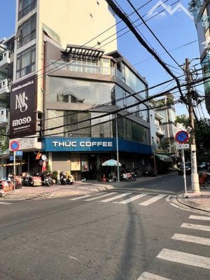 siêu phẩm nhà góc 2 mặt tiền đường số 41 phường 6 quận 4 dt:6x15m 4tầng hđt:100tr giá:32tỷ