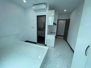 cho thuê gấp phòng 20m chung cư mi ni khép kín