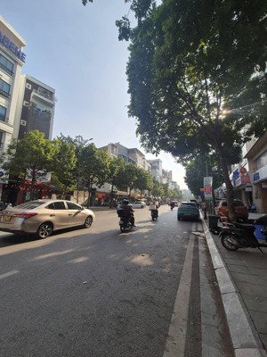 bán nhà mặt phố khúc thừa dụ-36m2x7t -thang máy-vỉa hè -giá 33.5 tỷ