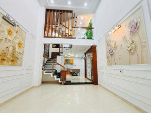 căn nhà quận 10 tại tô hiến thành, 56m², mua là ở được liền