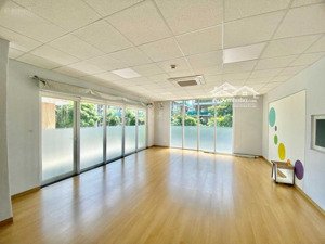 chính chủ cho thuê văn phòng 80m2, 11,5 triệu, view đẹp tại xã đàn, đống đa, hà nội