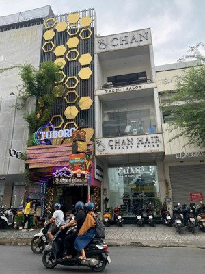 hạ giá bán nhà mặt tiền đặng thị nhu, quận 1 - dt 5x15m - 4 tầng- 120tr/th - giá 42 tỷ