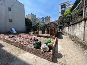 bán đất yên lũng -an khánh- lô góc |32m | mt 3.98m |ôtô gần|4.x tỷ |sổ đỏ chính chủ | 