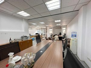 cho thuê văn phòng tại võ văn dũng - đống đa liên hệ : 