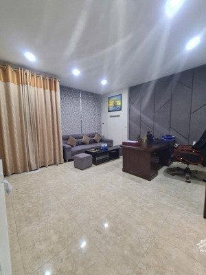 bán nhà đường số thạnh mỹ lợi, quận 2. 4 tầng 5x18m. nhỉnh 9 tỷ. gấp