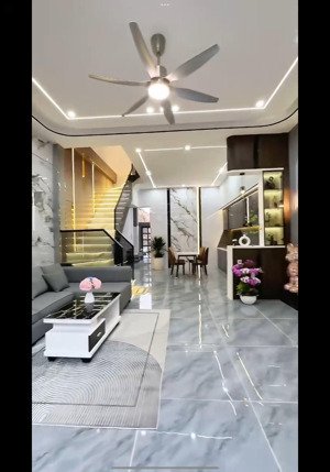 nhà ngay làng đại học thủ đức 2pn, 2wc, 95m2 tại thống nhất, bình thắng, dĩ an, 1,2 tỷ công chứng