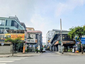 bán nhà góc 2 mặt tiền trường chinh (dt: 5,7x30m, nở hậu 9m), hđt 170tr/tháng, giá bán 47.5 tỷ