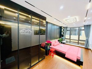 nhà đẹp ngõ quỳnh, hai bà trưng 30/33m, 5 tầng, mt 3.2m, giá 8.6 tỷ.