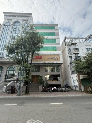 giảm 9.25 tỷ! building mt trương định q3 12.5x19.5m hầm 7 tầng hđt 170tr - bán 175.75 tỷ.