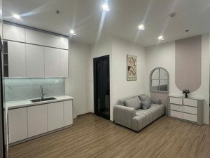 tôi chủ nhà muốn bán studio 33,9m2 tòa gs1 full nt đẹp - đang cho thuê 8,5tr - vinhomes smart city