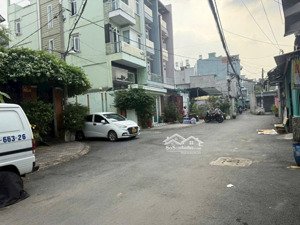 nhà 5 tầng hẻm xe tải 8m có vỉa hè đậu ô tô