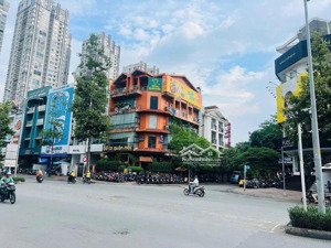 chủ giảm thêm 9 tỷ bán gấp khuôn đất nguyễn đình chiểu 8x18m ctxd: hầm 7 tầng giá: 53 tỷ