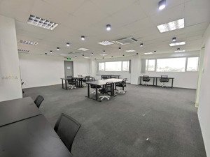 chủ nhà cho thuê gấp văn phòng hạ đình 90m² giá 13 triệu/tháng, vị trí thuận tiện