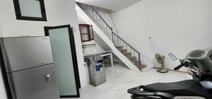 cho thuê nhà nguyên căn 26m2x3 tầng tại ngõ 639 hoàng hoa thám, ba đình