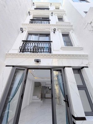 bán nr đẹp xuất sắc, hẻm đường nguyễn thái sơn, 7,9 tỷ, 63m2