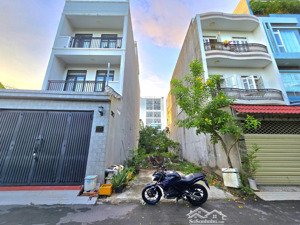 bán đất mặt tiền hẻm 31 đường 160 lã xuân oai, tnp.a . q9 - dt: 86,3m2 . (5m x 17,2m) giá 5 tỷ 600