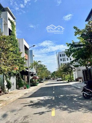 tôi chính chủ cần bán lô mặt tiền hòa phú 31, hòa minh, liên chiểu