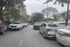 bán đất cầu giấy - vị trí trung tâm - cách ô tô 10m - 40m