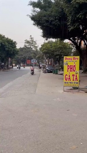 3,9 tỷ xóm vang, cổ loa, đông anh. ngõ thông, oto vào đất, ngay sát trục chính cổ loa.