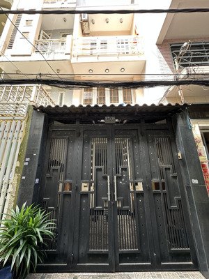 quận 10 - thành thái 45m2 - sát mặt tiền ngay 3 tháng 2 - nhỉnh 6 tỷ .