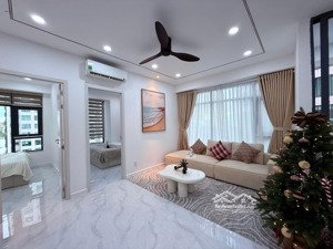 một tuyệt phẩn mới ra mắt tại tầng 9 căn 14 tòa oc1b. nhanh tay sở hữu không nên chần chừ