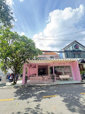 rẻ nhất thảo điền góc 2mt ngang 10x25m kc 3 tầng hđt 150triệu giá 40 tỷ