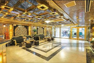 toà nhà đẹp nhất ba đình, hà nội. 218m2 , 10 tầng mới, mặt tiền 8m. dòng tiền 4 tỷ. nhỉnh 600tr/m2