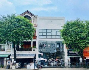 bán nhà mặt tiền đường tân sơn nhì, 8m x 25m, trệt 3 lầu sân thượng , 41 tỷ