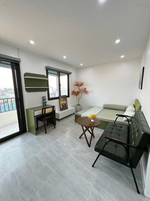 cho thuê gấp!!! phòng studio cực đẹp ngay sát công viên yên sở, có máy giặt riêng ban công thoáng