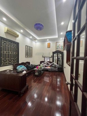 bán nhà thái thịnh, đống đa - lô góc ô tô đỗ cửa sổ hoa hậu - vị trí vàng