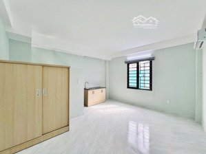 phòng mới xây cửa sổ lớn - phan văn trị chợ bà chiểu