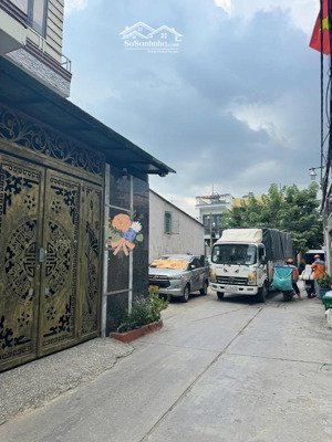 bán nhà 3 tầng, 4x13m, xe tải bon bon ,sát aeon tân phú, nhỉnh 4 tỷ.