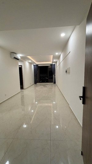 cho thuê căn hộ 2pn - mặt tiền đường phạm văn đồng, thủ đức