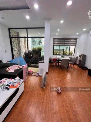 phố trần quang diệu - phân lô - 60m² - mặt tiền 6m - 6 tầng thang máy - hàng xóm quận uỷ đống đa