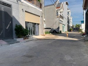 bán lô đất kdc hoàng minh chánh, 2 mặt tiền trước sau, chỉ 2tỷ950