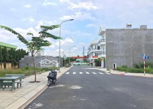 đất phú cát ngay mặt đường ql, dt 120m2 mà giá chỉ có 2,4 tỉ