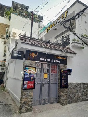 khu sang - hẻm đẹp huỳnh tịnh của. p7. quận 3 - xd : 5 tầng ( 10 x 11m )-cách mặt tiền 20m - 22 tỷ